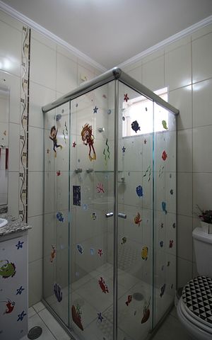 Casa à venda com 216m², 3 quartos e 4 vagasBanheiro Social