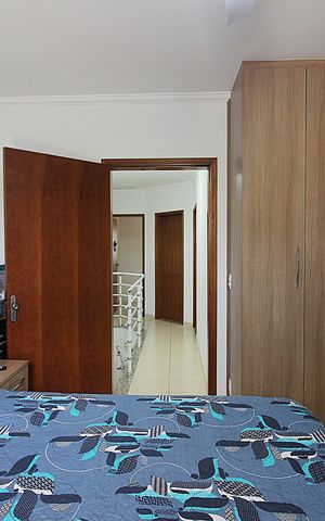 Casa à venda com 216m², 3 quartos e 4 vagasQuarto 1 - Suíte