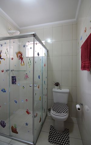 Casa à venda com 216m², 3 quartos e 4 vagasBanheiro Social