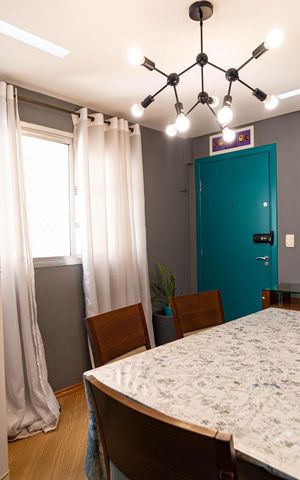 Apartamento à venda com 57m², 2 quartos e sem vaga Apartamento à venda com 57m², 2 quartos e sem vagaSala