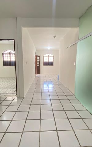 Casa para alugar com 160m², 3 quartos e 2 vagas Casa para alugar com 160m², 3 quartos e 2 vagasSala