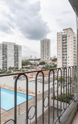 Apartamento para alugar com 65m², 2 quartos e 1 vagaVaranda
