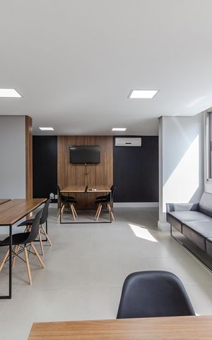 Apartamento à venda com 209m², 3 quartos e 3 vagas Apartamento à venda com 209m², 3 quartos e 3 vagasÁrea comum - Coowork
