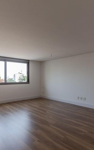 Apartamento à venda com 209m², 3 quartos e 3 vagas Apartamento à venda com 209m², 3 quartos e 3 vagasSuíte 1