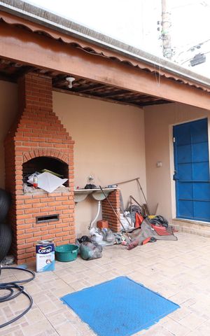 Casa para alugar com 191m², 3 quartos e 14 vagasQuintal