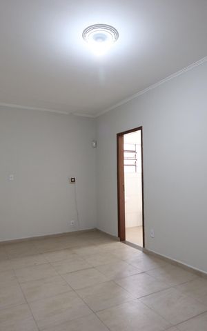 Casa para alugar com 191m², 3 quartos e 14 vagasSuíte