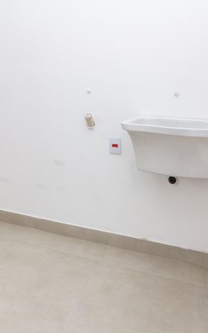 Apartamento à venda com 40m², 2 quartos e sem vaga Apartamento à venda com 40m², 2 quartos e sem vagaÁrea de Serviço
