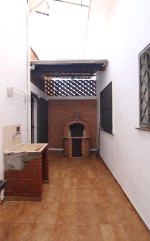 Casa para alugar com 500m², 2 quartos e 3 vagasÁrea de Serviço