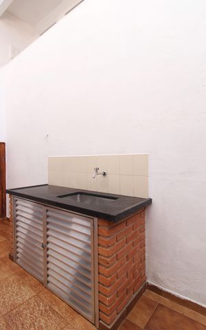 Casa para alugar com 500m², 2 quartos e 3 vagasÁrea de Serviço