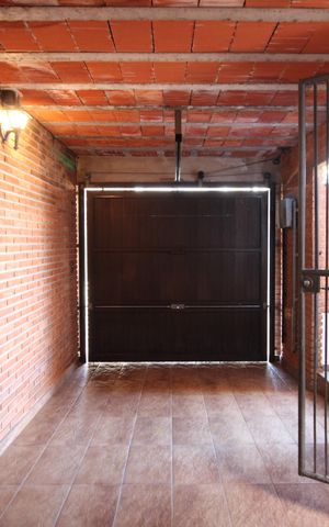 Casa para alugar com 500m², 2 quartos e 3 vagasGaragem 1