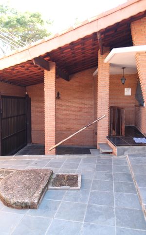 Casa para alugar com 500m², 2 quartos e 3 vagasQuintal
