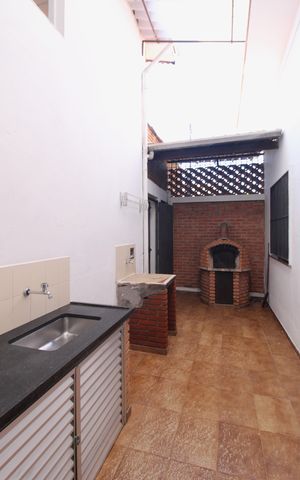 Casa para alugar com 500m², 2 quartos e 3 vagasÁrea de Serviço