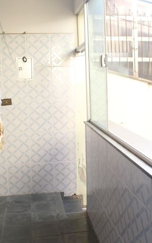 Casa à venda com 185m², 5 quartos e 3 vagasÁrea de Serviço