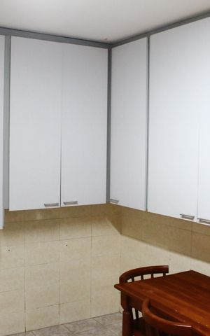 Casa à venda com 185m², 5 quartos e 3 vagasCozinha