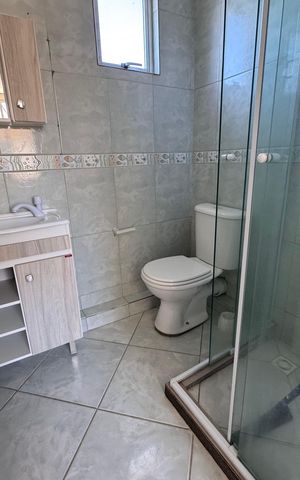 Apartamento à venda com 43m², 2 quartos e 1 vaga Apartamento à venda com 43m², 2 quartos e 1 vagaBanheiro