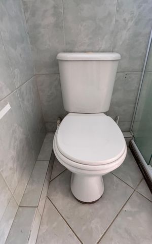 Apartamento à venda com 43m², 2 quartos e 1 vaga Apartamento à venda com 43m², 2 quartos e 1 vagaBanheiro