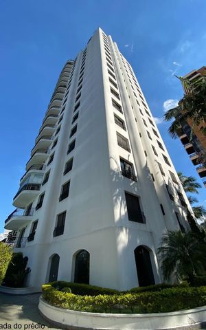 Apartamento para alugar com 340m², 4 quartos e 5 vagas Apartamento para alugar com 340m², 4 quartos e 5 vagasÁrea comum