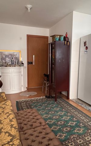 Apartamento à venda com 57m², 2 quartos e 1 vaga Apartamento à venda com 57m², 2 quartos e 1 vagaSala