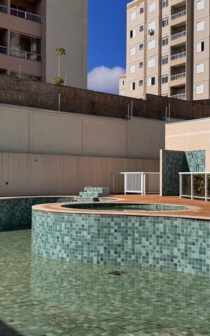 Apartamento à venda com 57m², 2 quartos e 1 vaga Apartamento à venda com 57m², 2 quartos e 1 vagaÁrea comum - Piscina