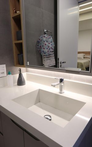 Apartamento à venda com 91m², 2 quartos e 2 vagasBanheiro da Suíte