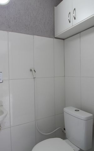 Casa de condomínio à venda com 350m², 5 quartos e 2 vagasLavabo Externo