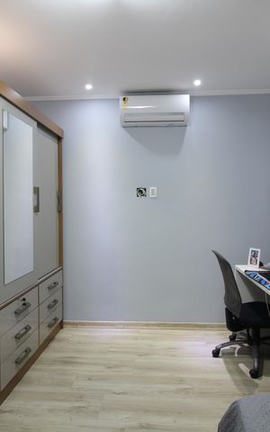 Casa de condomínio à venda com 350m², 5 quartos e 2 vagasQuarto 2 - Suíte