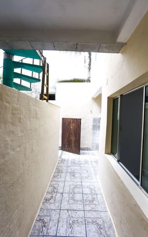 Casa para alugar com 50m², 2 quartos e 1 vaga Casa para alugar com 50m², 2 quartos e 1 vagaQuintal