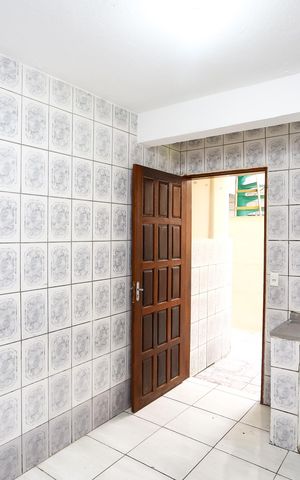 Casa para alugar com 50m², 2 quartos e 1 vaga Casa para alugar com 50m², 2 quartos e 1 vagaCozinha