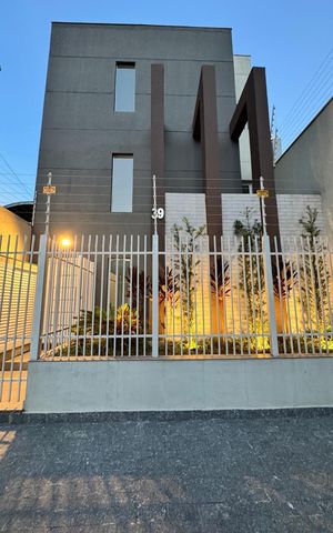 Apartamento à venda com 34m², 2 quartos e sem vaga Apartamento à venda com 34m², 2 quartos e sem vagaFachada