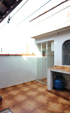 Casa para alugar com 159m², 2 quartos e 2 vagasQuintal