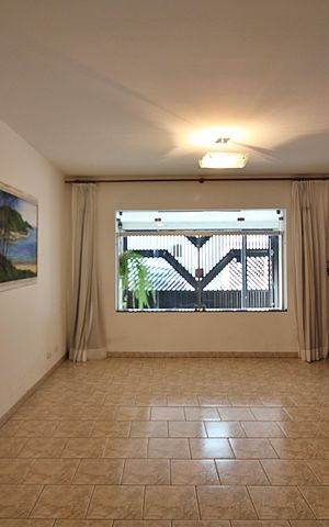 Casa para alugar com 159m², 2 quartos e 2 vagasSala