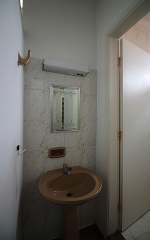Casa para alugar com 159m², 2 quartos e 2 vagasBanheiro Social 2