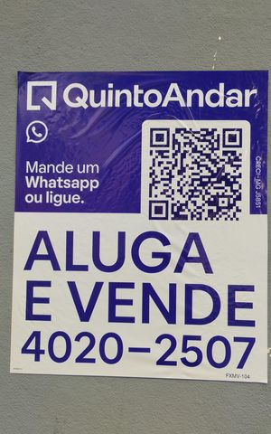 Casa à venda com 315m², 3 quartos e 3 vagas Casa à venda com 315m², 3 quartos e 3 vagasPlaca