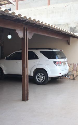 Casa à venda com 315m², 3 quartos e 3 vagasGaragem