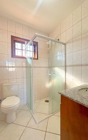 Casa para alugar com 200m², 3 quartos e 2 vagasBanheiro 2