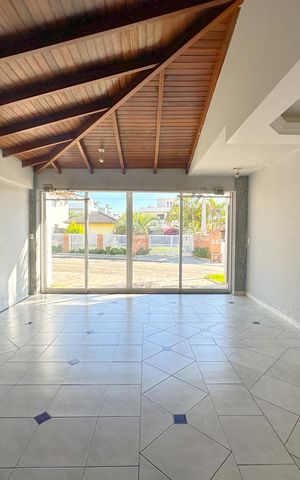 Casa para alugar com 200m², 3 quartos e 2 vagasGaragem