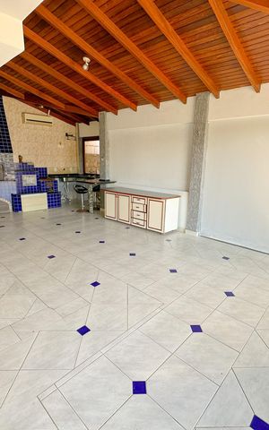 Casa para alugar com 200m², 3 quartos e 2 vagasGaragem