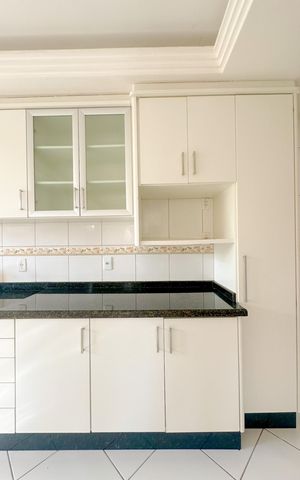 Casa para alugar com 200m², 3 quartos e 2 vagasCozinha