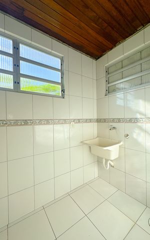 Casa para alugar com 200m², 3 quartos e 2 vagasLavanderia (Torneira)