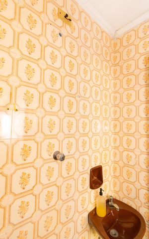 Casa à venda com 104m², 2 quartos e 2 vagas Casa à venda com 104m², 2 quartos e 2 vagasBanheiro de Serviço