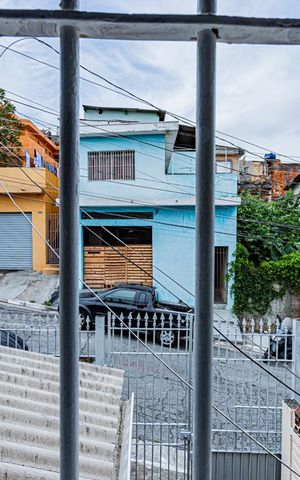 Casa para alugar com 54m², 2 quartos e sem vaga Casa para alugar com 54m², 2 quartos e sem vagaVista Cozinha e sala