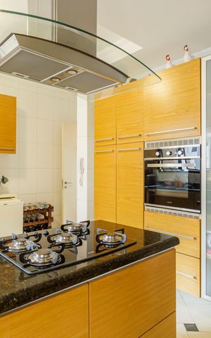 Apartamento à venda com 184m², 4 quartos e 3 vagas Apartamento à venda com 184m², 4 quartos e 3 vagasCozinha