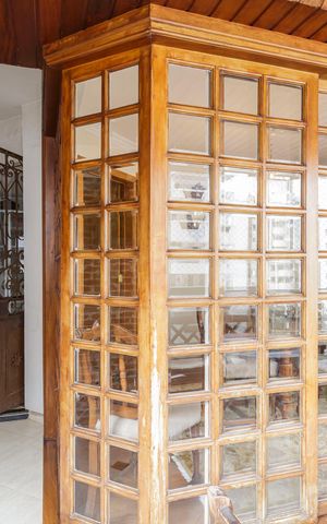 Apartamento à venda com 184m², 4 quartos e 3 vagas Apartamento à venda com 184m², 4 quartos e 3 vagasVaranda