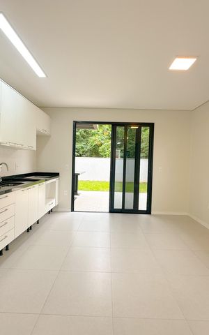 Casa para alugar com 150m², 3 quartos e 2 vagasCozinha