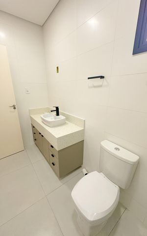 Casa para alugar com 150m², 3 quartos e 2 vagasBanheiro da Suíte 