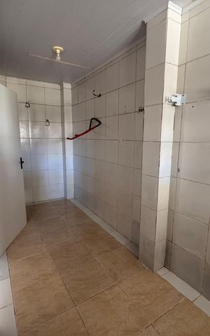 Casa à venda com 262m², 4 quartos e 4 vagas Casa à venda com 262m², 4 quartos e 4 vagasÁrea de Serviço