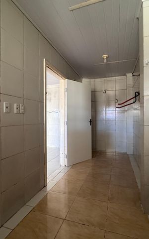 Casa à venda com 262m², 4 quartos e 4 vagas Casa à venda com 262m², 4 quartos e 4 vagasÁrea de Serviço