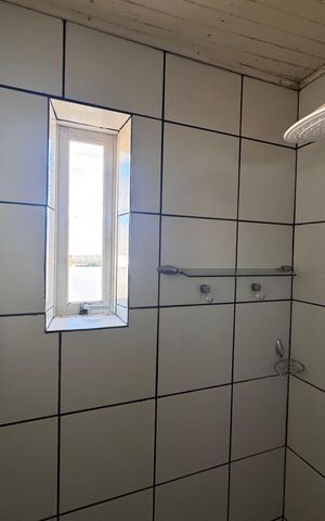 Casa à venda com 262m², 4 quartos e 4 vagas Casa à venda com 262m², 4 quartos e 4 vagasBanheiro Suíte