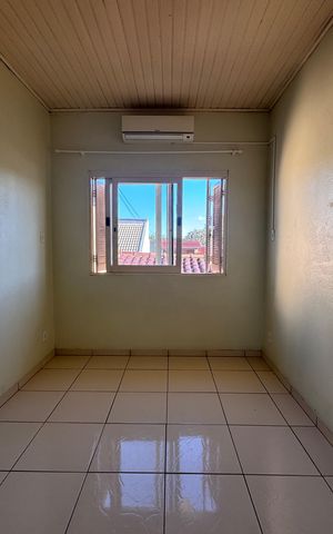 Casa à venda com 262m², 4 quartos e 4 vagas Casa à venda com 262m², 4 quartos e 4 vagasQuarto 1