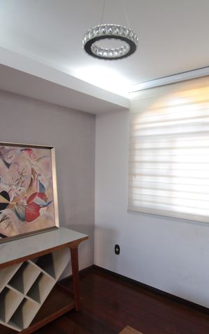 Casa à venda com 380m², 4 quartos e 6 vagasSala de Estar 2